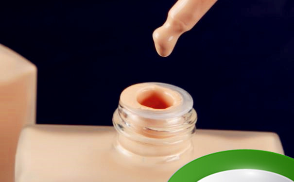 粉底液什么时候用？粉底液用在哪一步？(1)