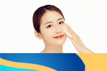 解决底妆起皮的小妙招 